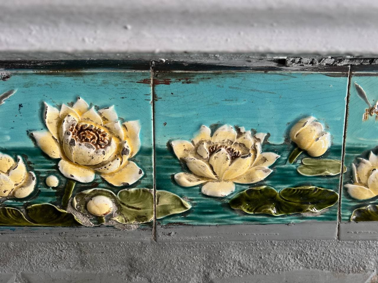 Экскурсия по дворам и их парадным с посещением коммуналки мини группа